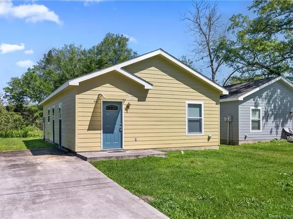312 N Crocker St, Sulphur, LA 70663
