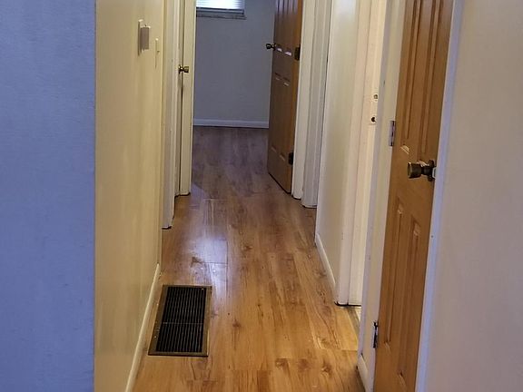 5th image of 1752 E 25th Ave