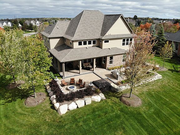 5th image of 23785 Country Club Dr