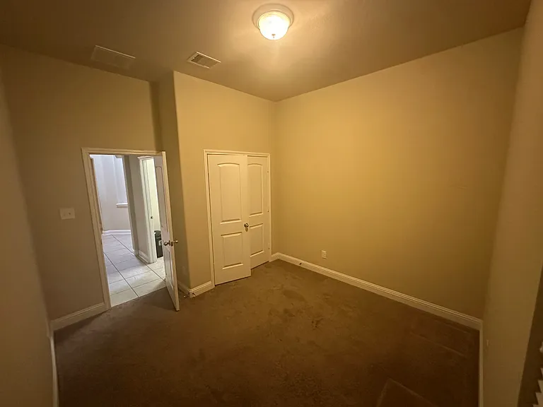 4122 Astoria Manor Ln — Photo 4