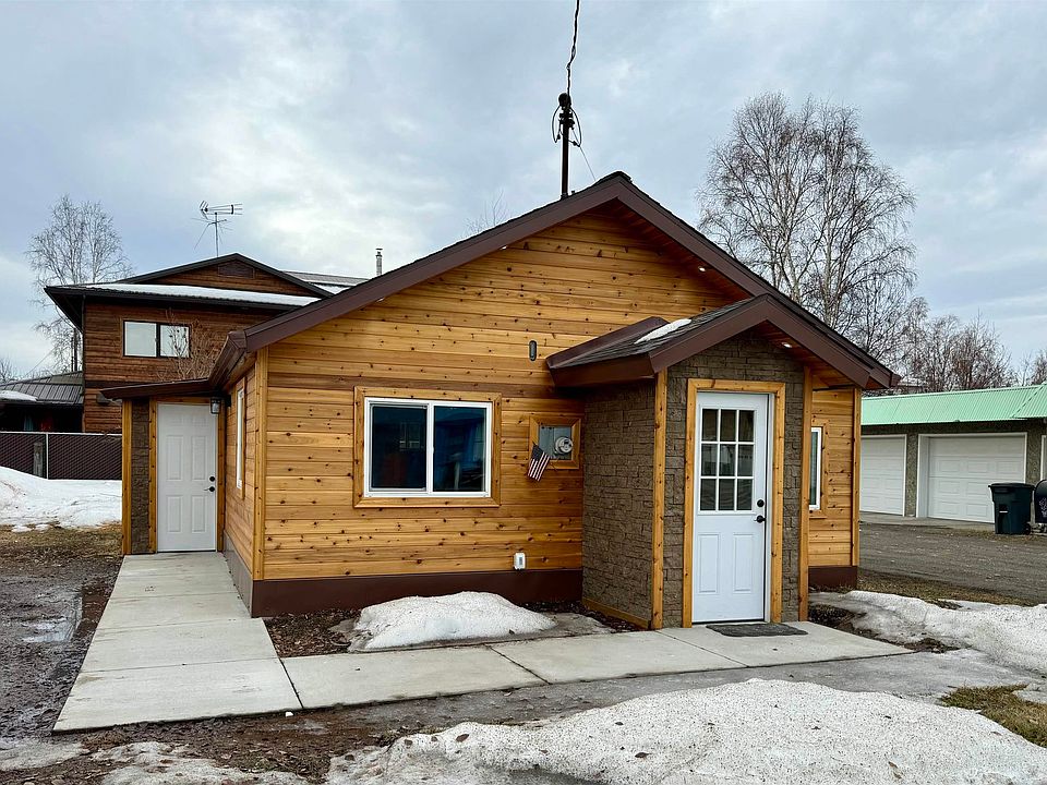 1st image of 217 Minnie St