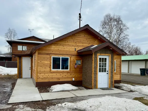 217 Minnie St, Fairbanks, AK 99701