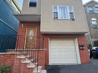 15 Oxford St FLOOR 2, Paterson, NJ 07522