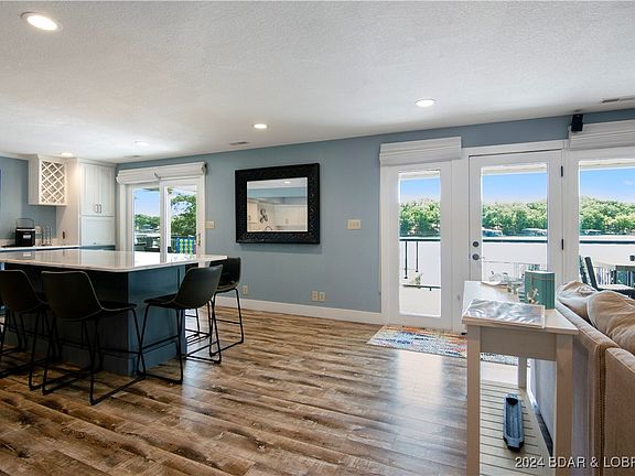 4th image of 32655 Oak Hill Rd