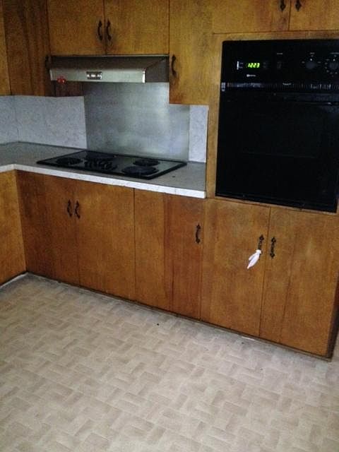2nd image of 1006 N Park Ave