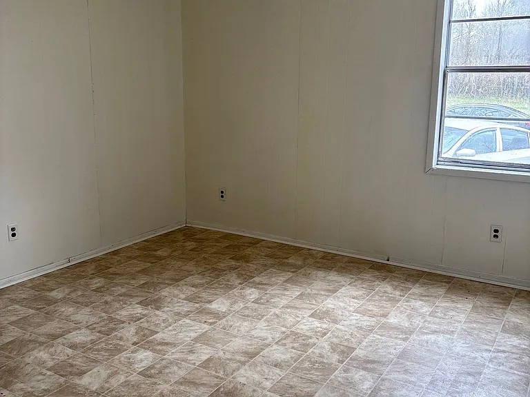 1029 N McLemore Ave #1029 — Photo 7
