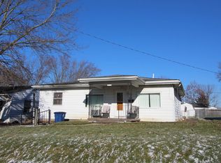713 E Bradford St, Marion, IN 46952