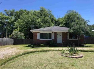 121 Boone St, Adamsville, TN 38310