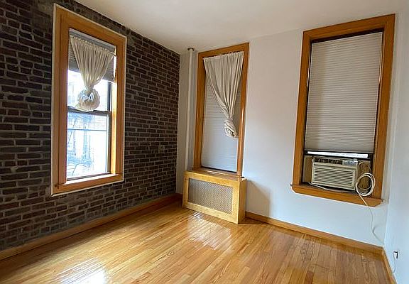 3rd image of 238 Mott St APT 5E