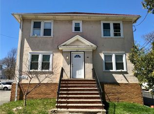 43 Independence St APT 2N, White Plains, NY 10606