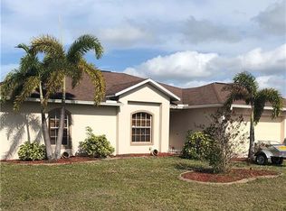517 SE 27th St, Cape Coral, FL 33904