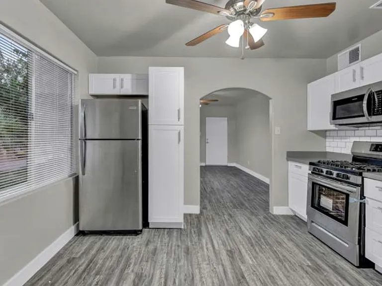 743 E Coronado Rd #1 — Photo 5