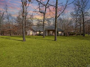 937 Crouch Rd, Benton, LA 71006