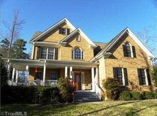 2600 Oxmoor Rd, Summerfield, NC 27358