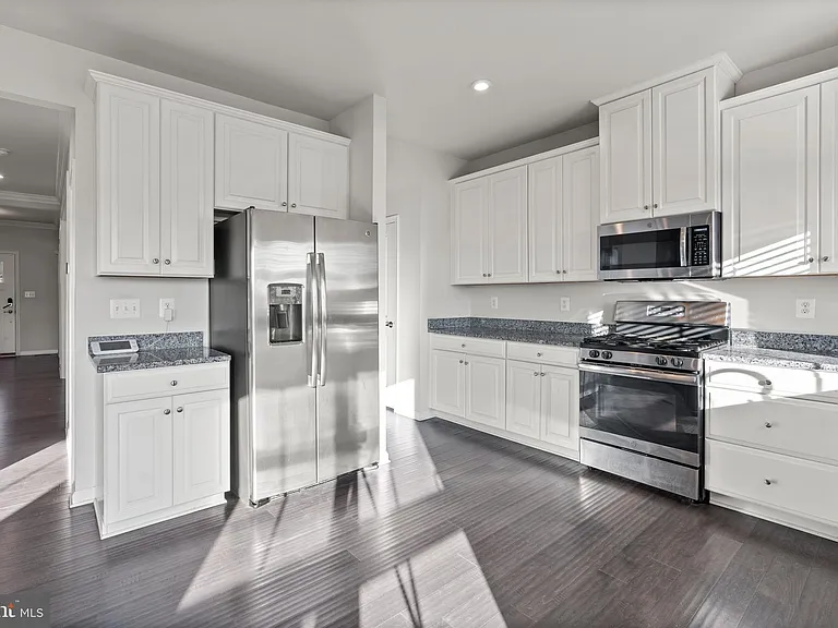 311 Sunrise Ct — Photo 23