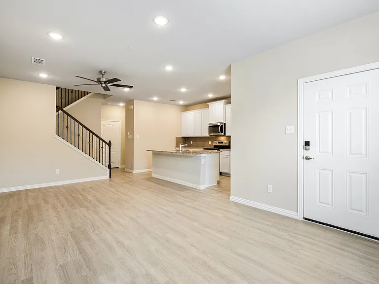 1248 Jones Trl — Photo 4