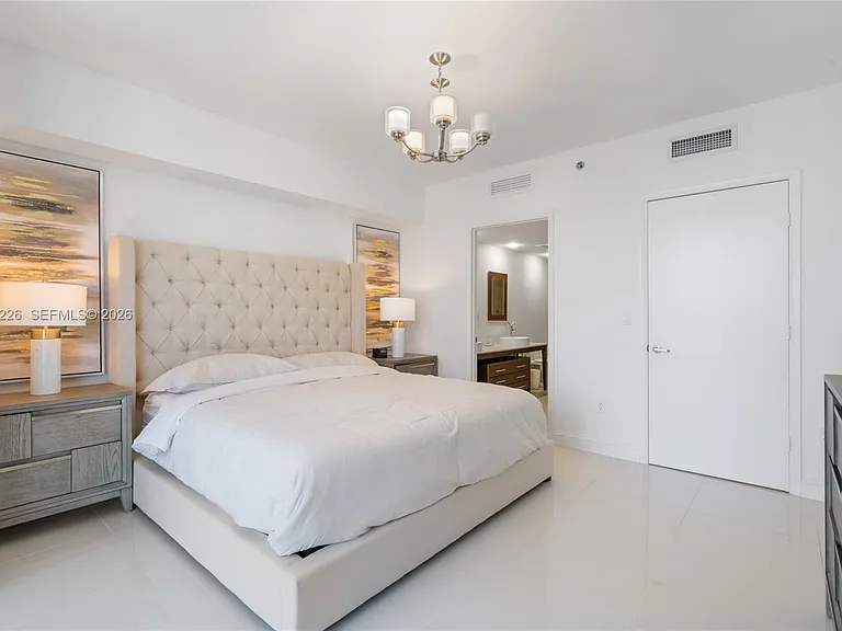 475 Brickell Ave #4315 — Photo 10