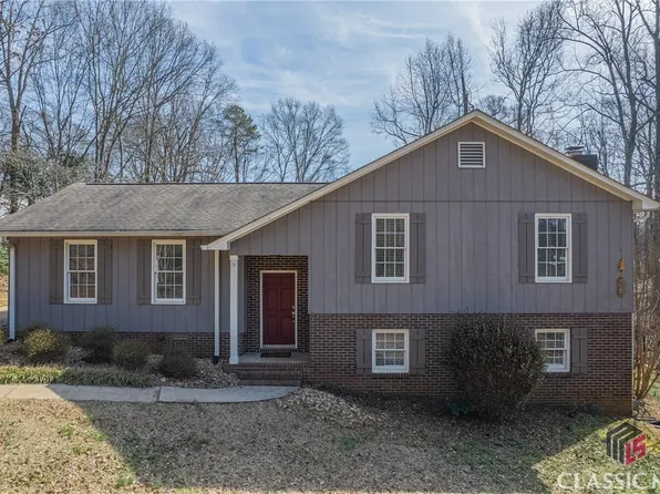 69 Forest Court, Commerce, GA 30529