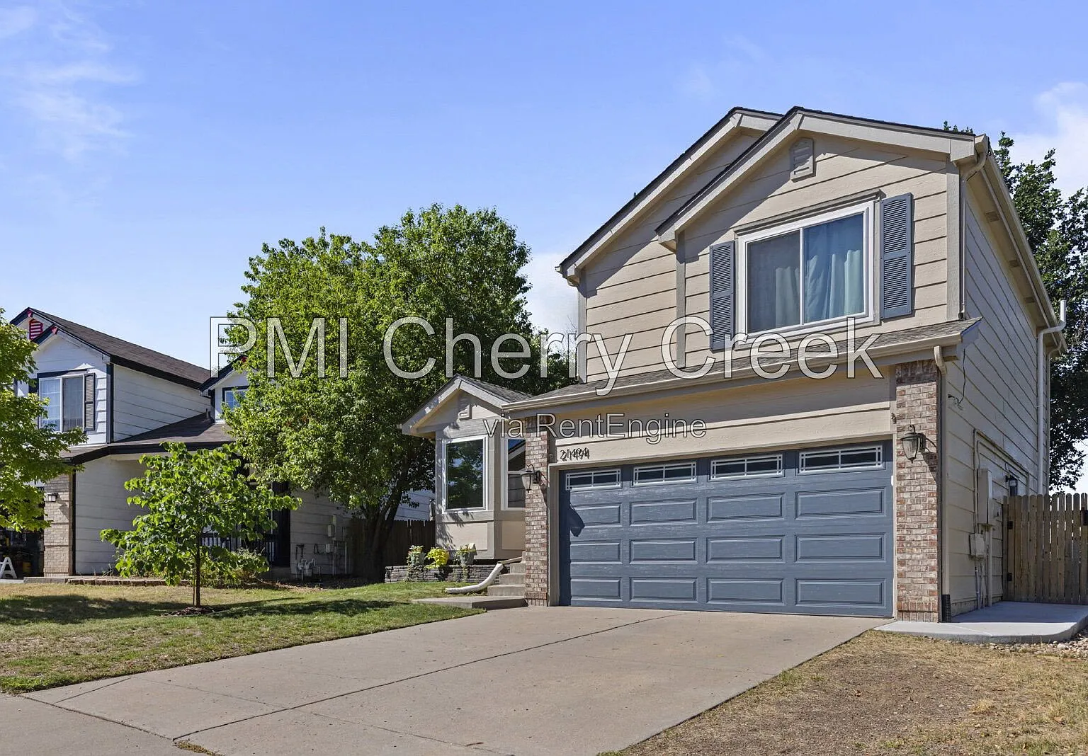3 bed, 2.5 bath, 1830 sqft, $2,995 — Photo 2