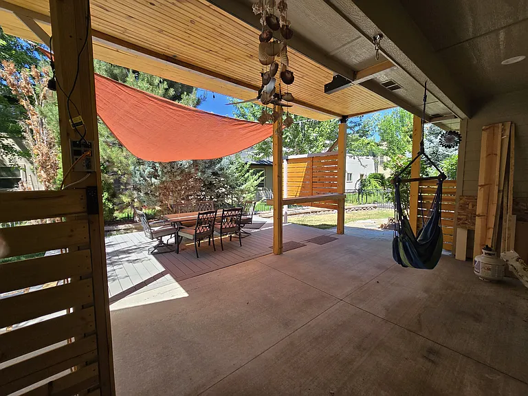 Patio & Deck