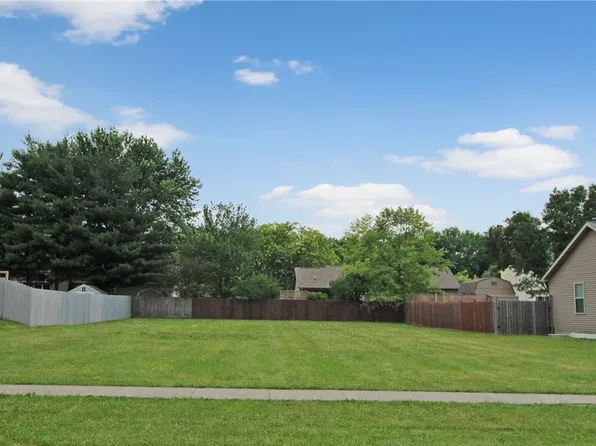 LOT 45 Hawthorne Dr, Charleston, IL 61920