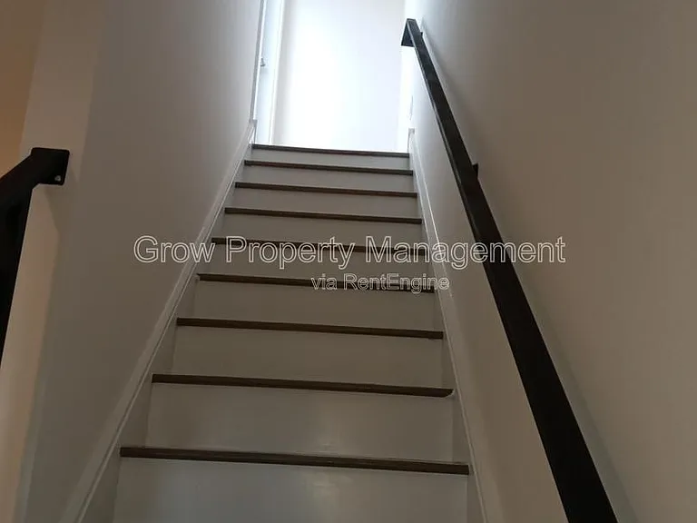 2127 N 9th St #1 — Photo 5