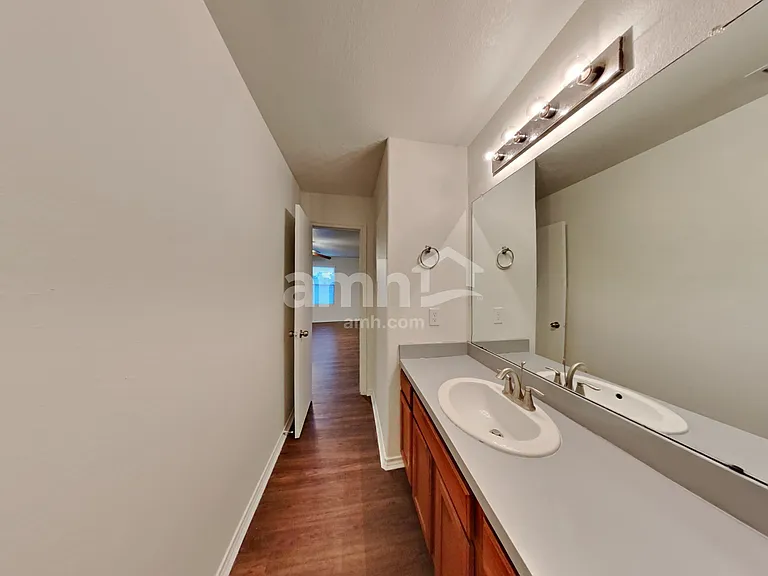 2838 Wisner Cir — Photo 18