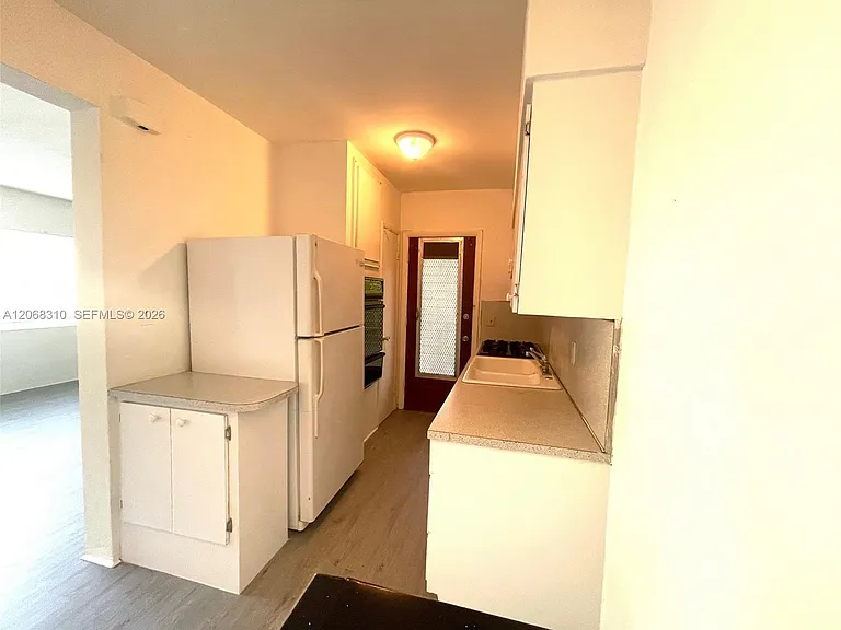 1250 S Alhambra Cir #7 — Photo 12