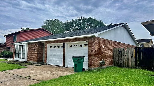 2424 Park Place Dr — Photo 4