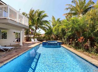 11 Poinciana Rd, Lahaina, HI 96761