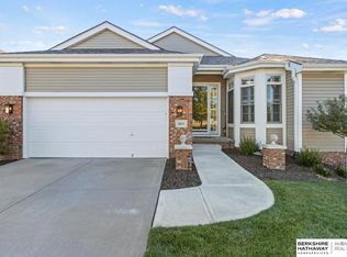 1823 S 173rd St, Omaha, NE 68130