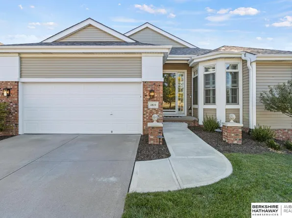 1823 S 173rd St, Omaha, NE 68130
