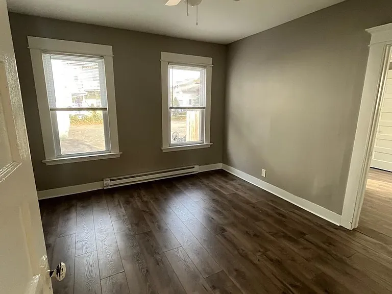 82 N State St #1 — Photo 9