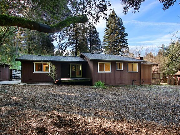 5th image of 143 Sunbeam Ave