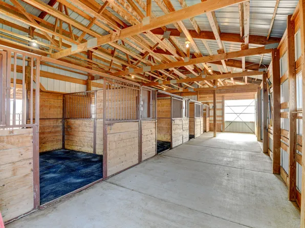 4801 Gary Dr, Berthoud, CO 80513