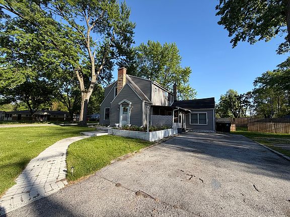 4th image of 3335 W 163rd St