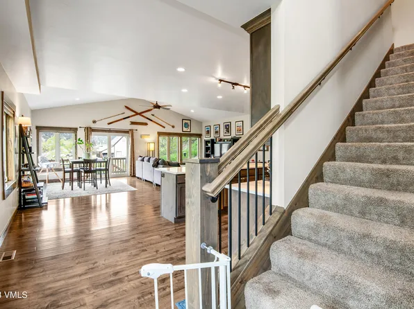 325 E 4th St, Eagle, CO 81631