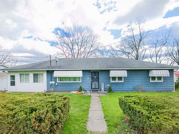 650 Overhead Bridge Rd, Youngwood, PA 15697