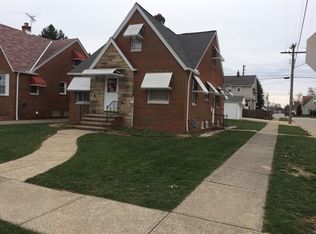 1421 Goddard Ct, Des Moines, IA 50314