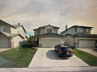 116 W Creek Mdw, Chestermere, AB T1X1T2