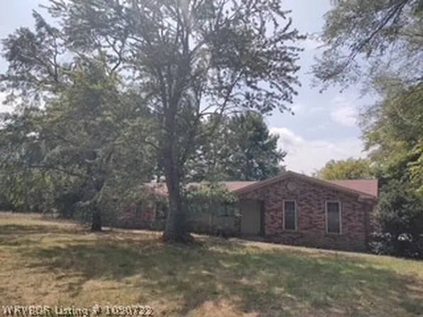 3073 W State Highway 22, Paris, AR 72855