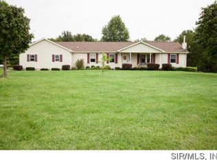 6915 Beneze Ln, Godfrey, IL 62035