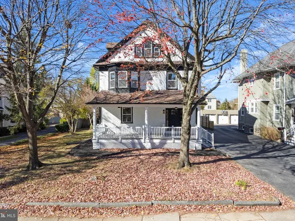 222 Church Rd, Ardmore, PA 19003