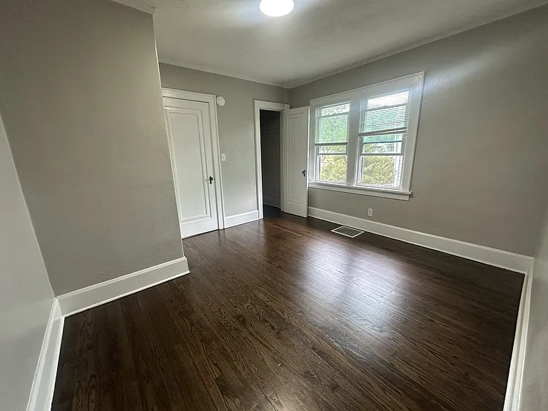 2906 Arcadia Ter — Photo 6