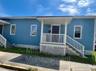 1410C Ogeechee Rd, Savannah, GA 31415
