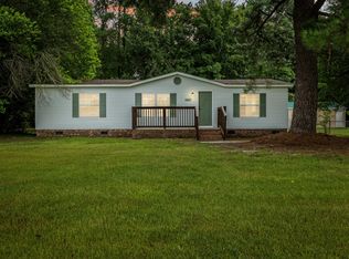 6423 Sandy Creek Rd, Stedman, NC 28391