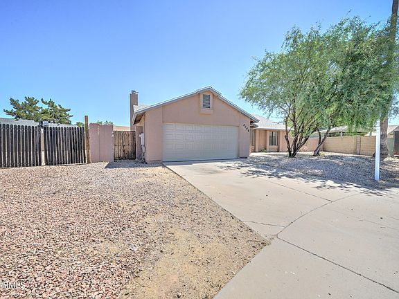 3rd image of 8146 W SIERRA VISTA Drive