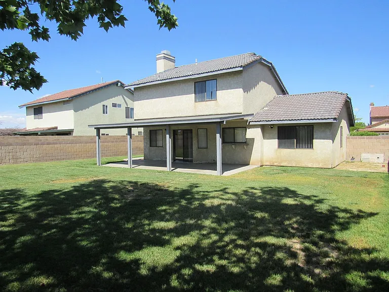 43909 Kennsington Pl — Photo 31