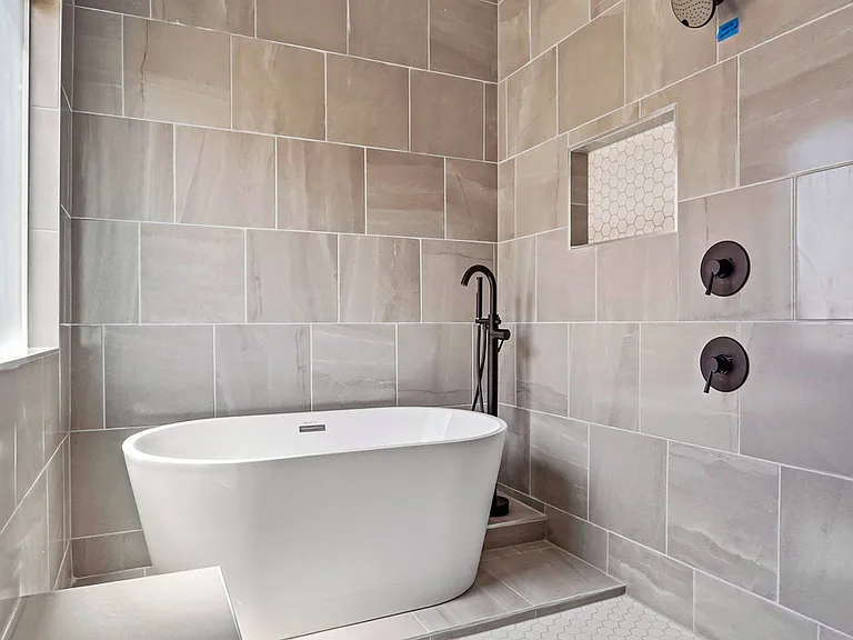 14313 Steve Joyce Pkwy — Photo 33
