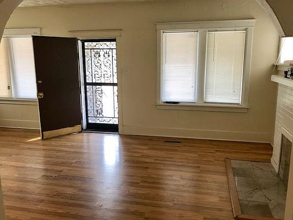 4th image of 28 Blakemore Pl